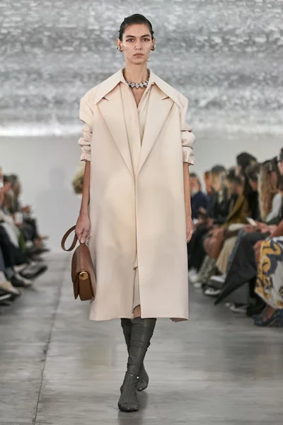 Look 58